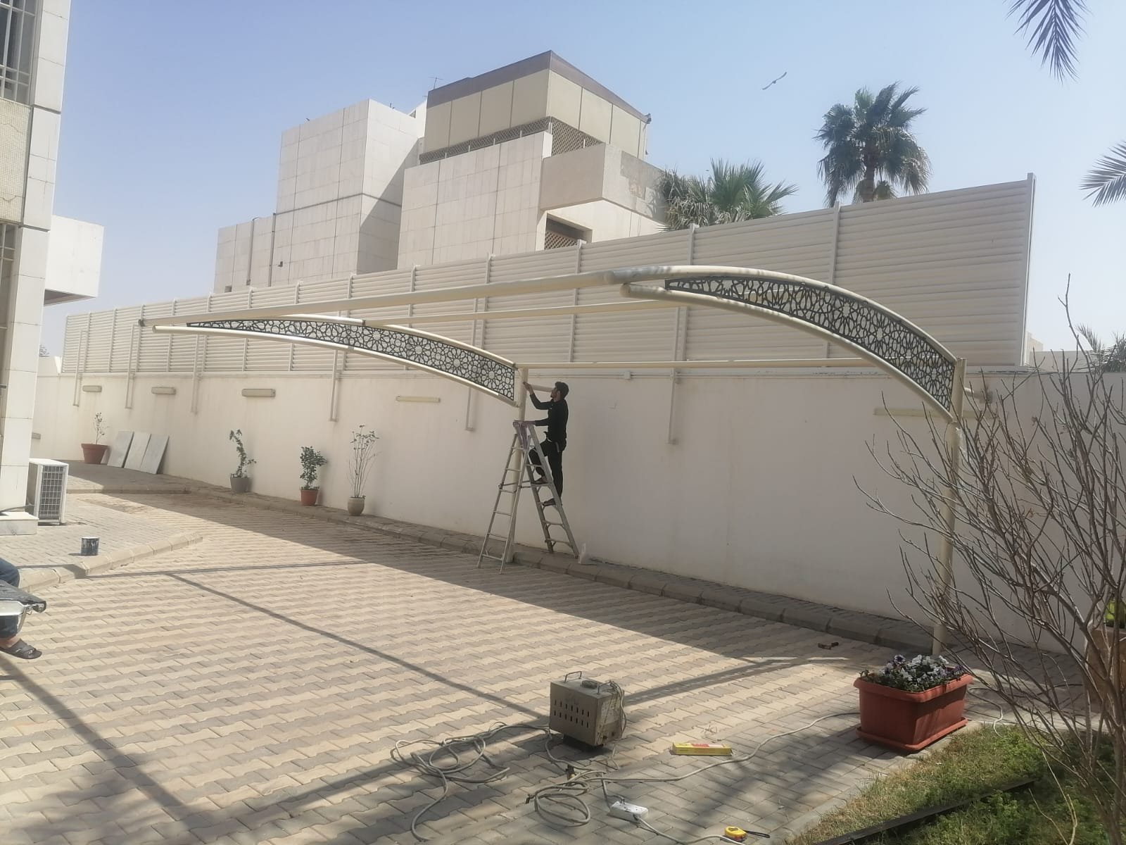 حداد مظلات حديد | تركيب افضل انواع مظلات السيارات في خميس مشيط